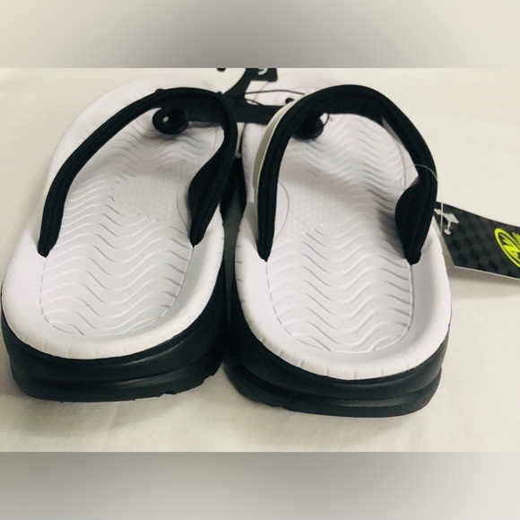 Women’s flip flops comfort footbed hightail slip on stylish sporty white black.9 - Picture 4 of 7